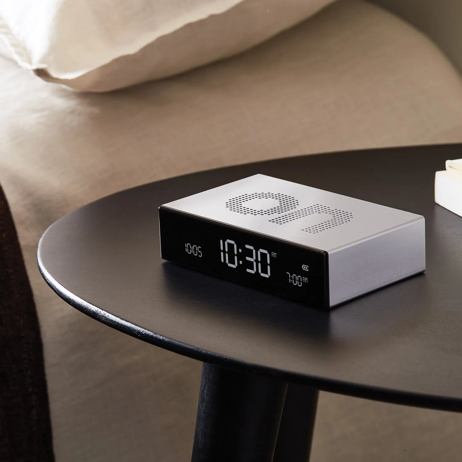 Lexon Flip  Premium Rechargeable Clock